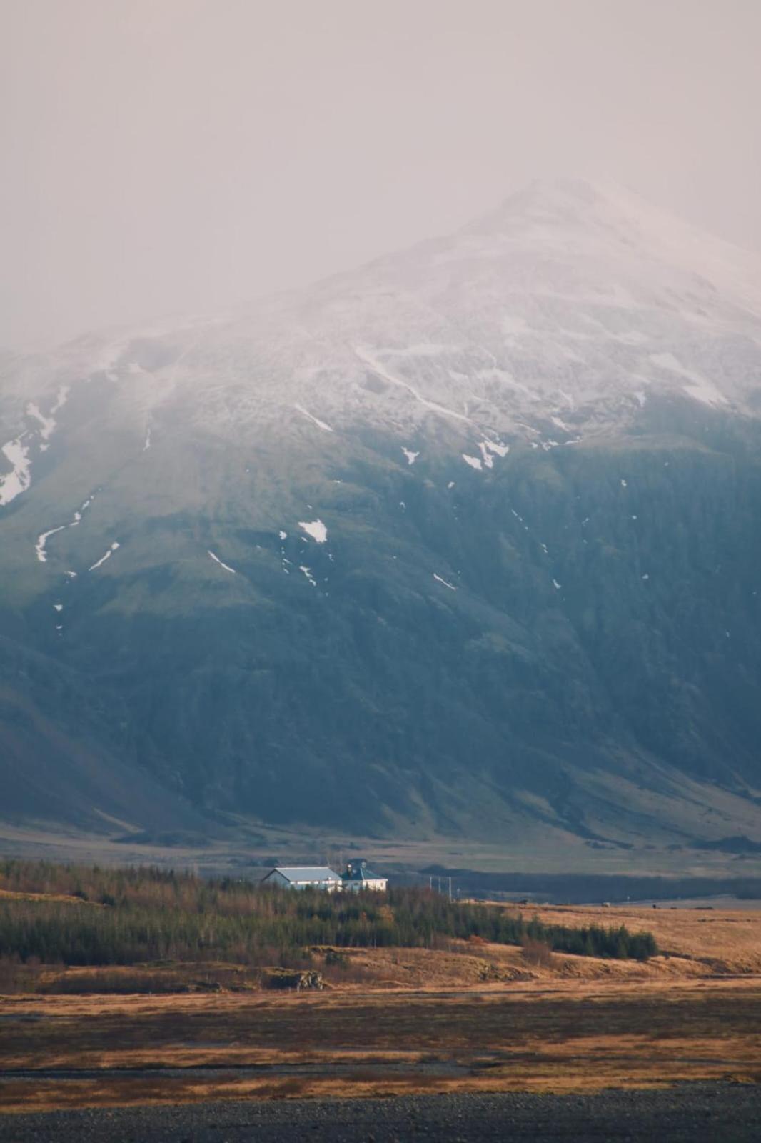 Glacier World - Hoffell Guesthouse Exterior photo